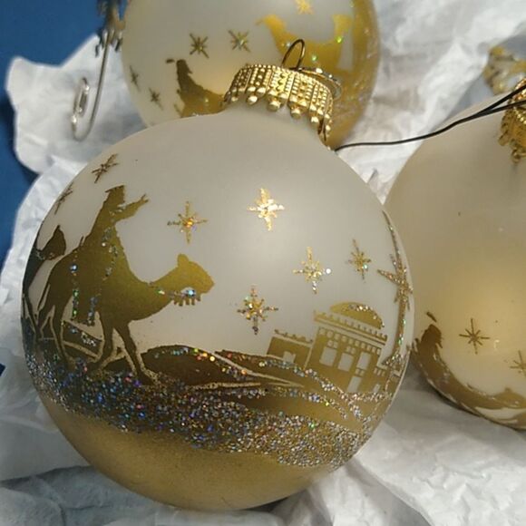 Vintage & Artisan Gold and Silver Holiday Ornaments Group Cottagecore - Picture 2 of 10